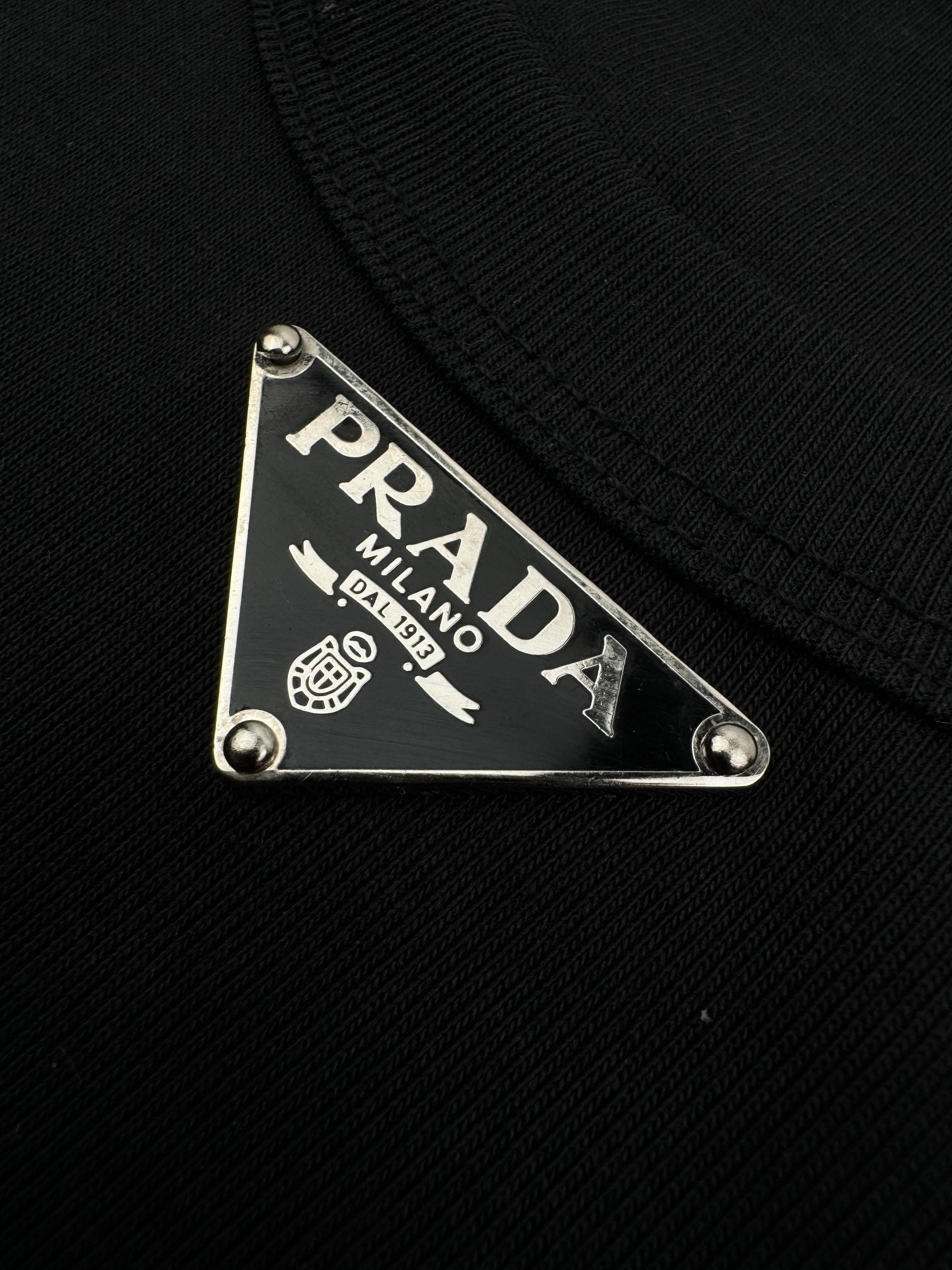 Black and White T-Shirt - FashionHype.xyz