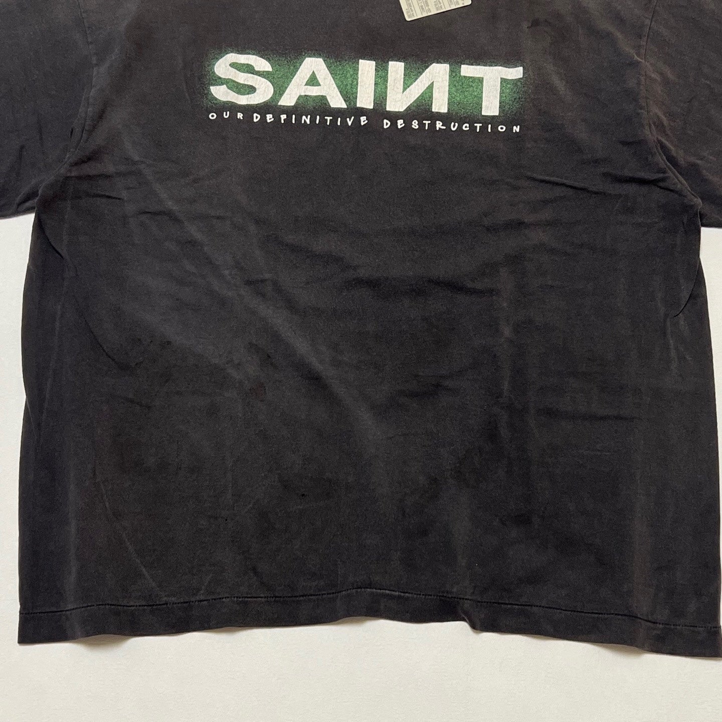 Schwarzes T-Shirt