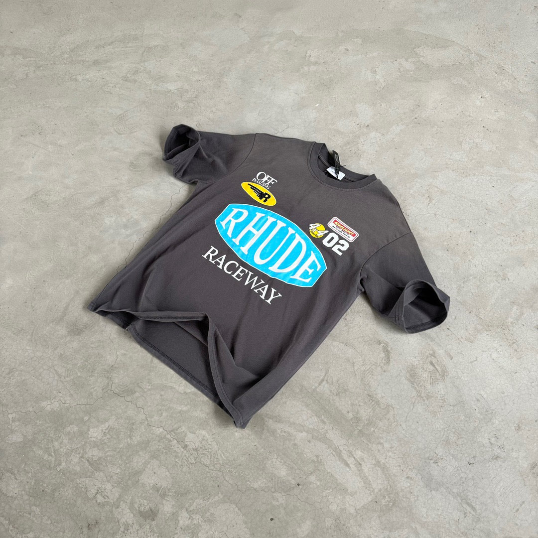 Schwarz-weißes T-Shirt
