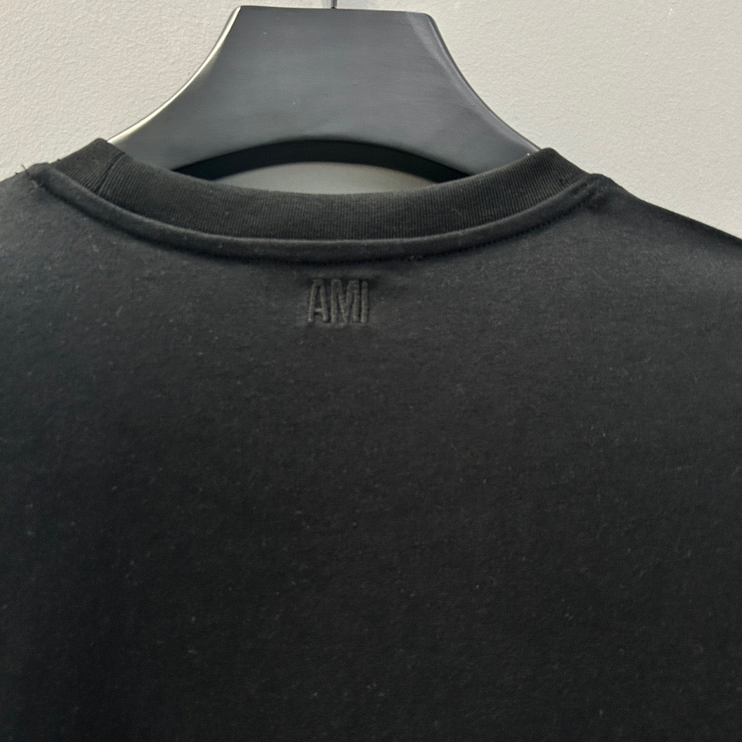 White and Black T-shirt - FashionHype.xyz