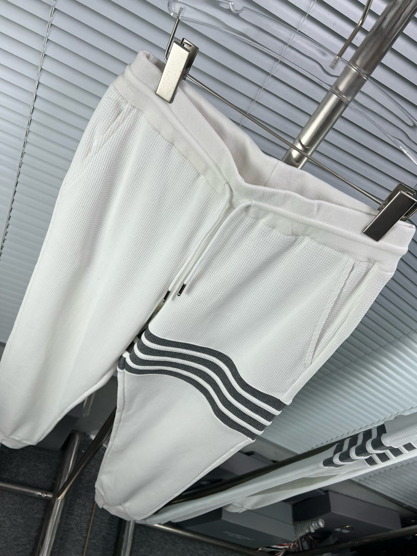 Mehrfarbige Hose