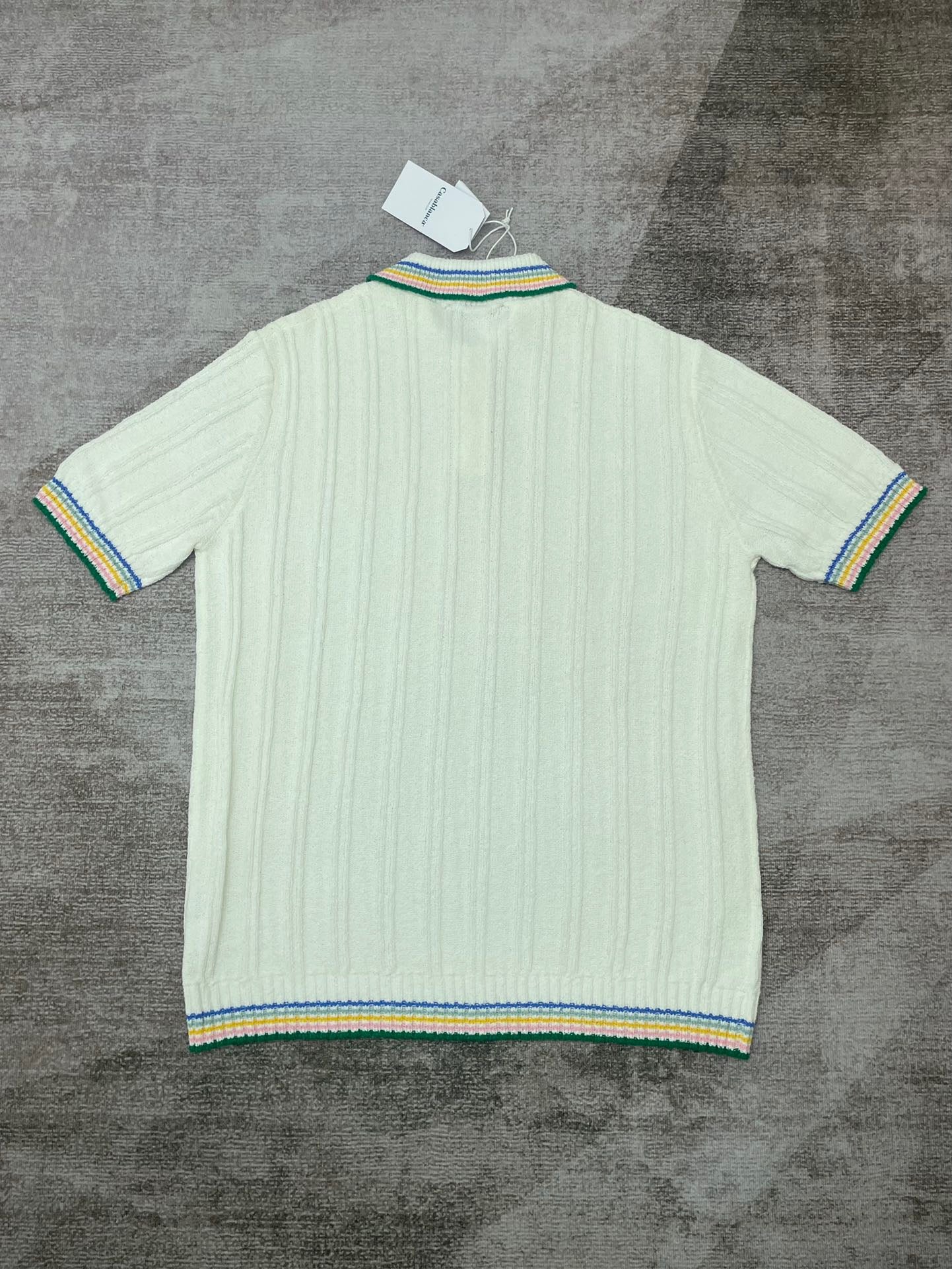 Jersey blanco y negro