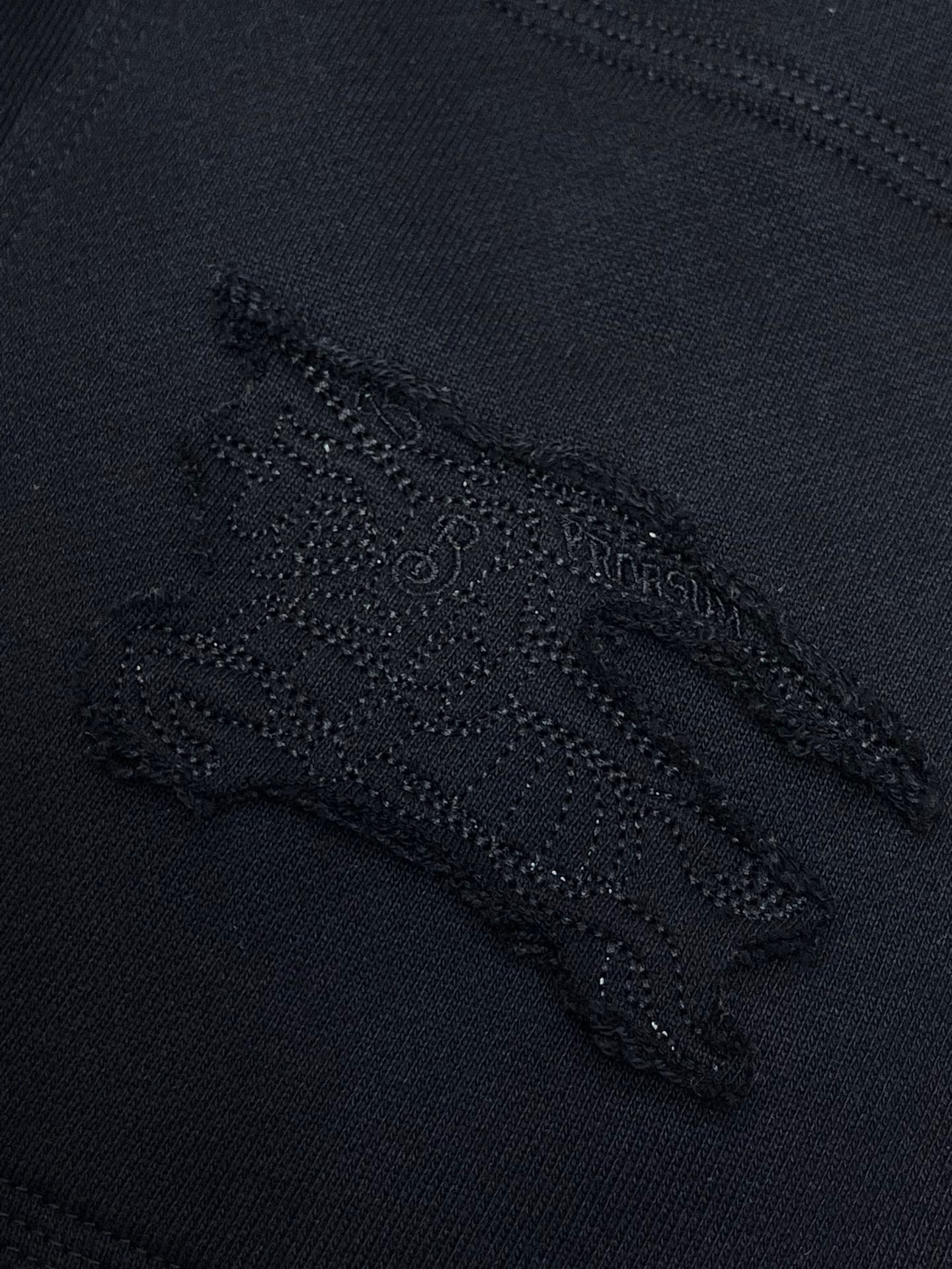 Schwarz, Weiß und Grün Short