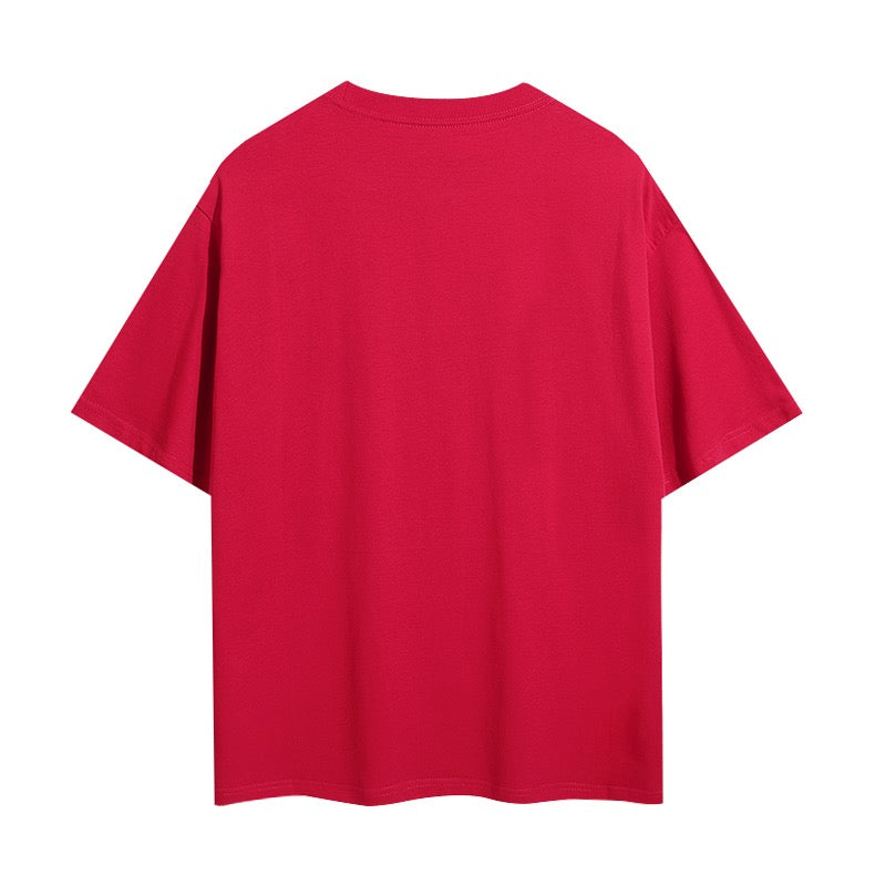 Grünes und rotes T-Shirt