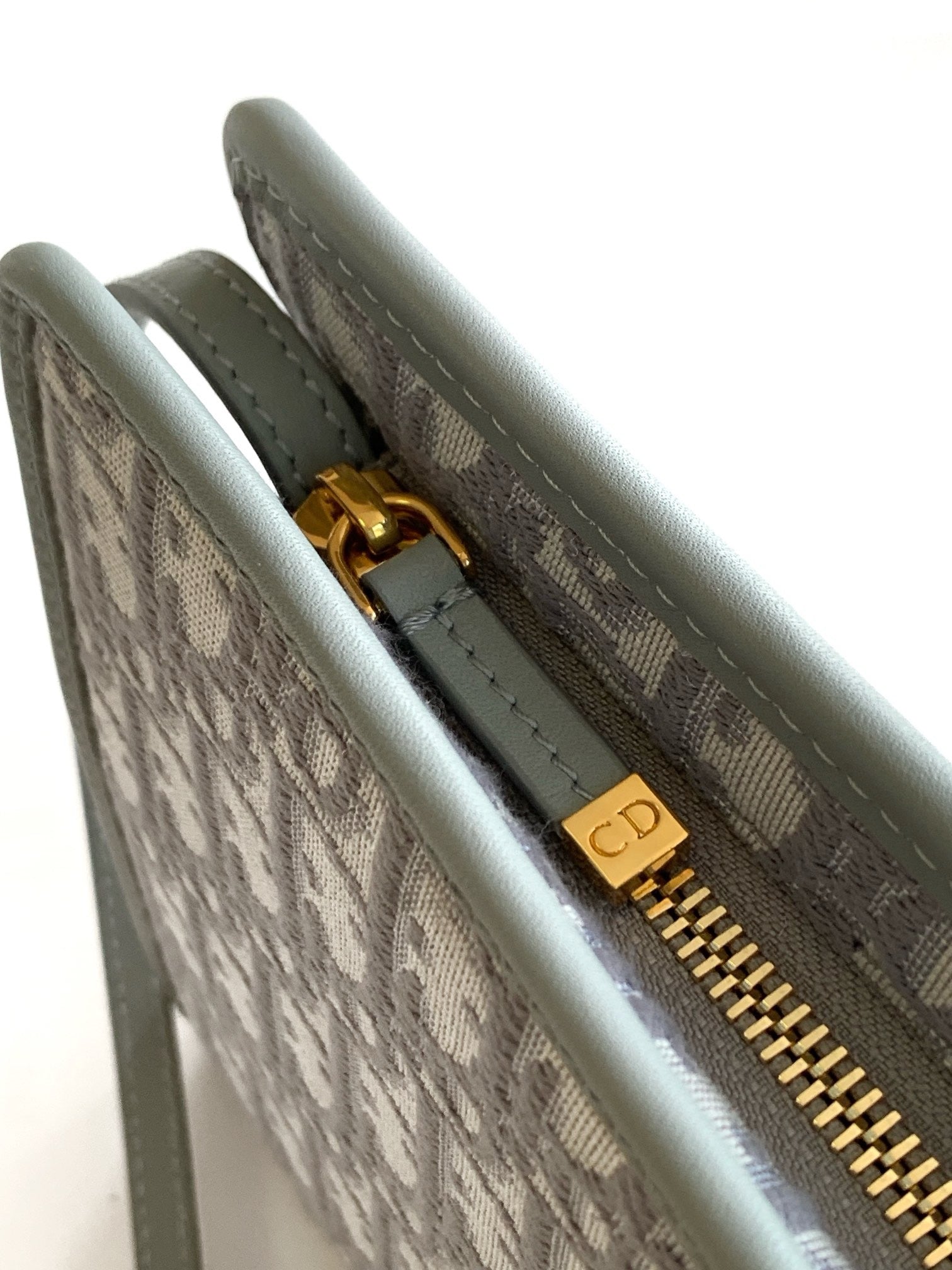 Mehrfarbige Tasche