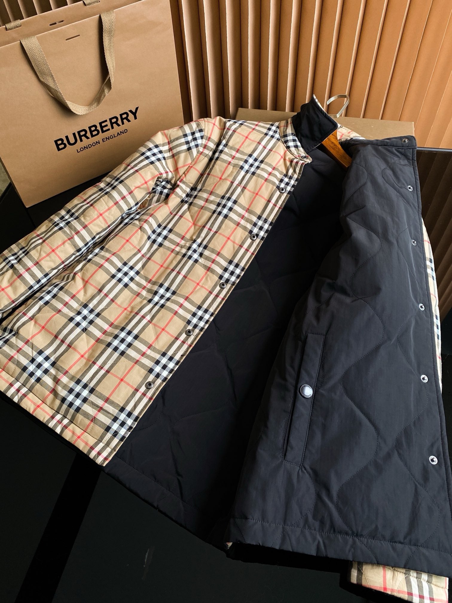 Mehrfarbige Jacke