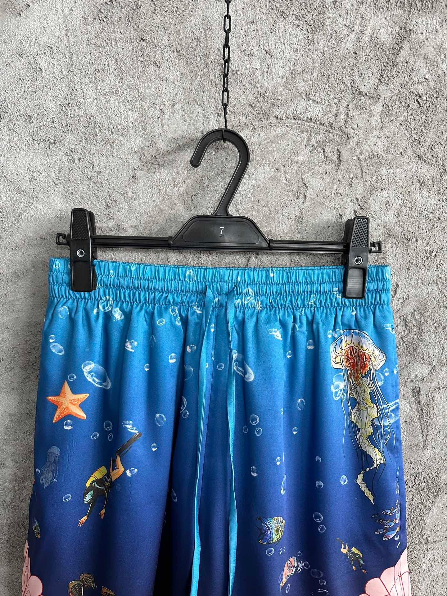 Mehrfarbige Shorts