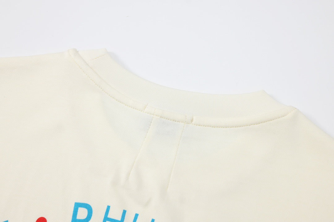 weißes T-Shirt