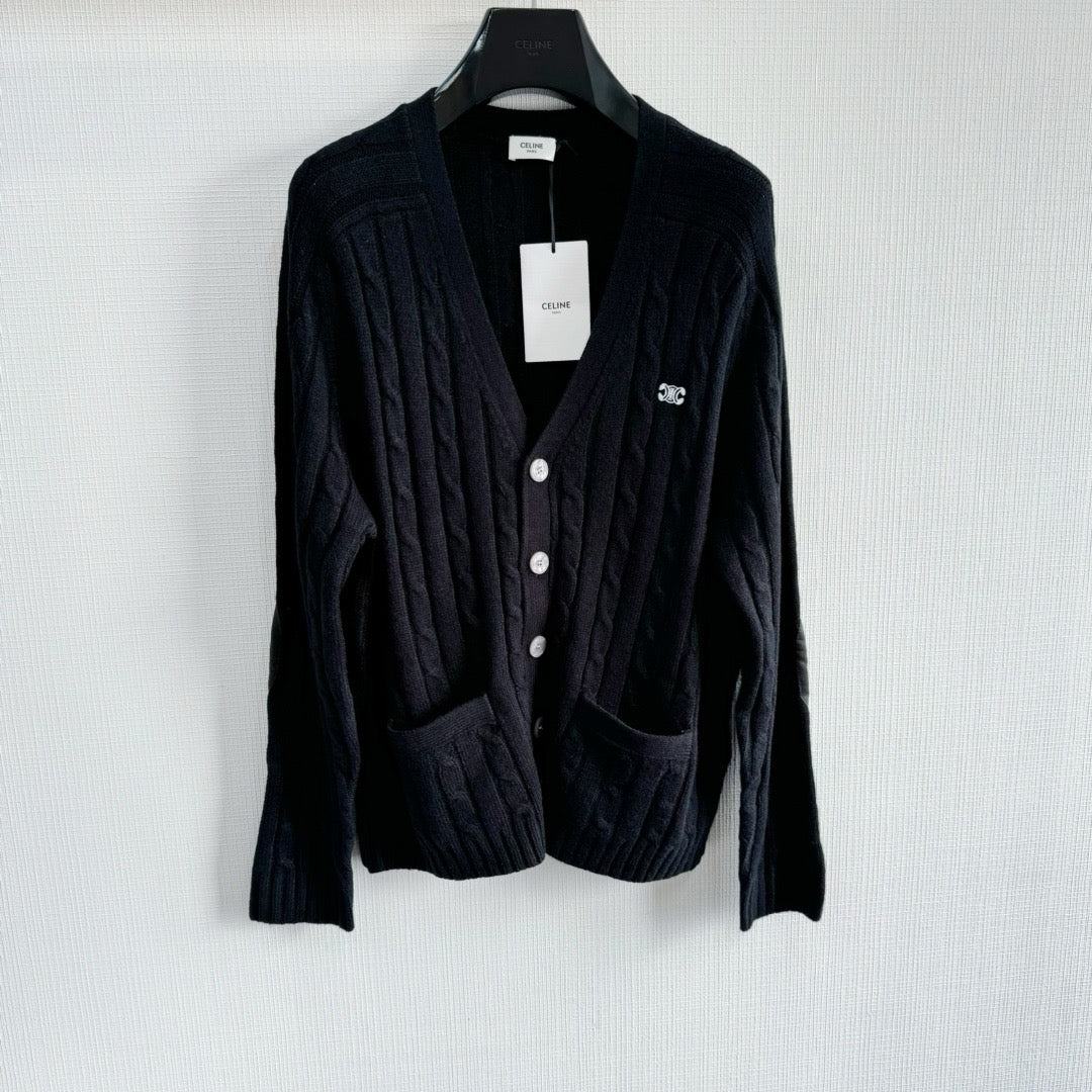 Black Jacket - Size L - FashionHype.xyz
