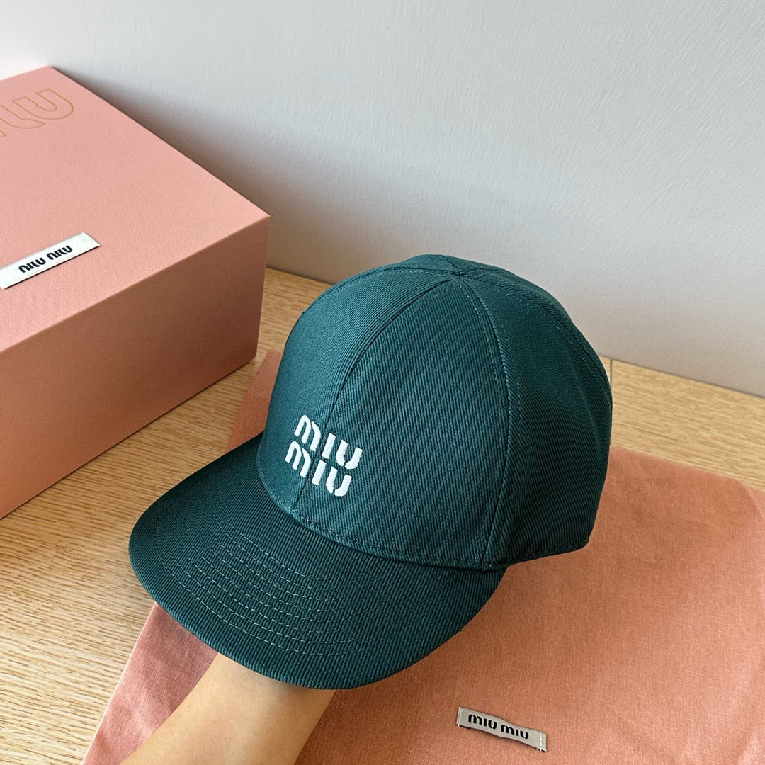 Green Hat - FashionHype.xyz
