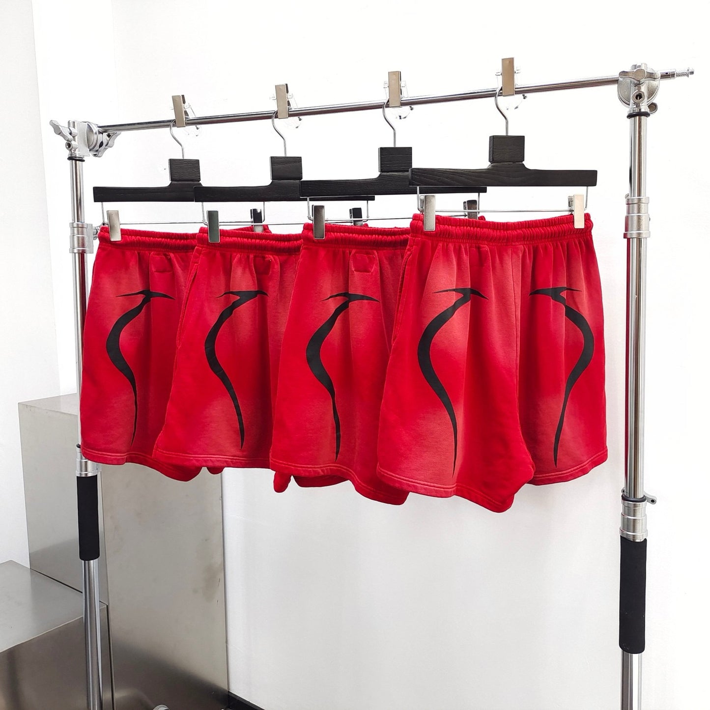 Dark red Short - FashionHype.xyz