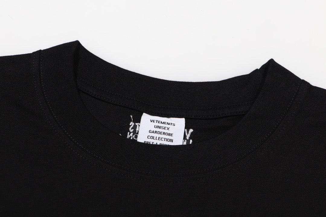 Mehrfarbiges T-Shirt