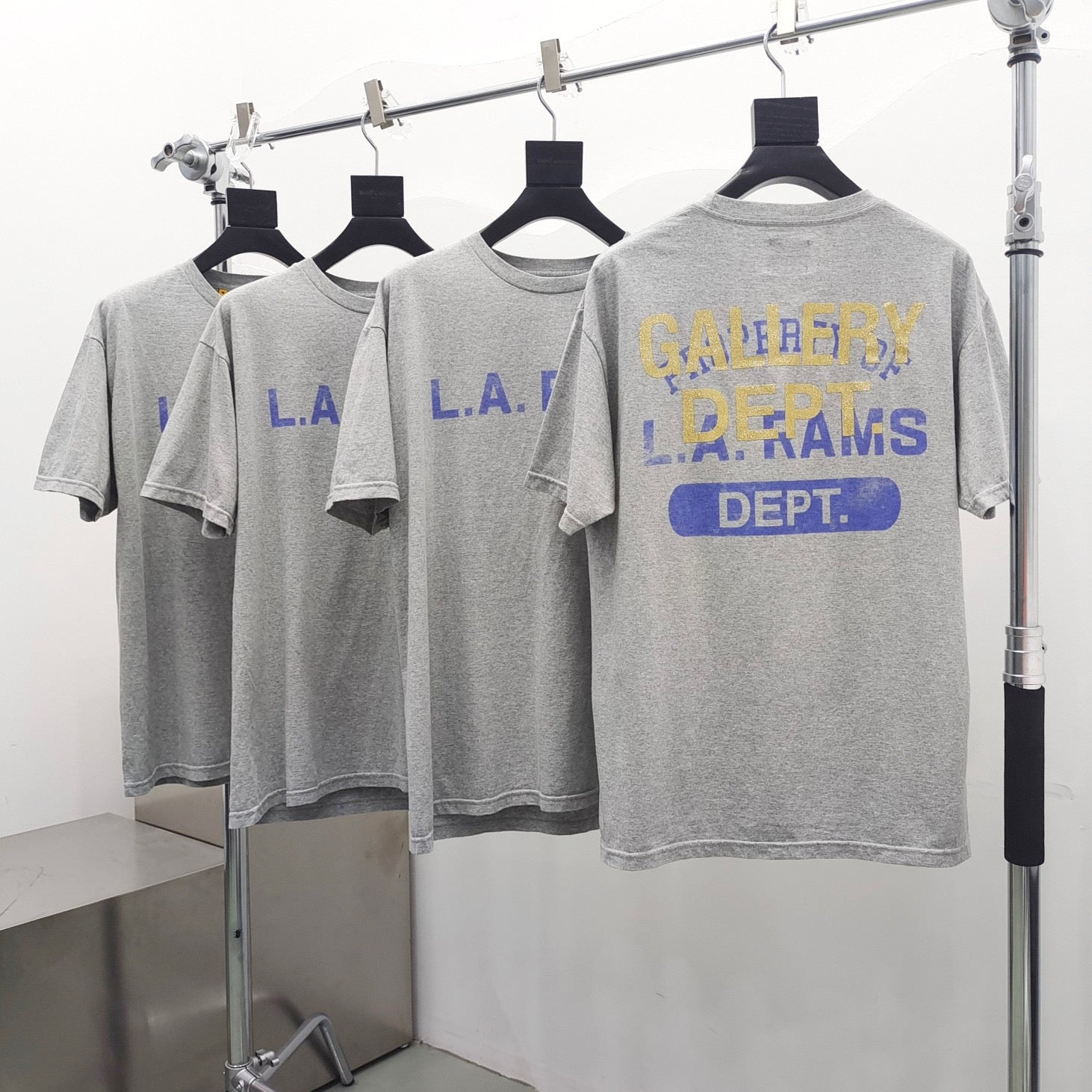 Graues T-Shirt