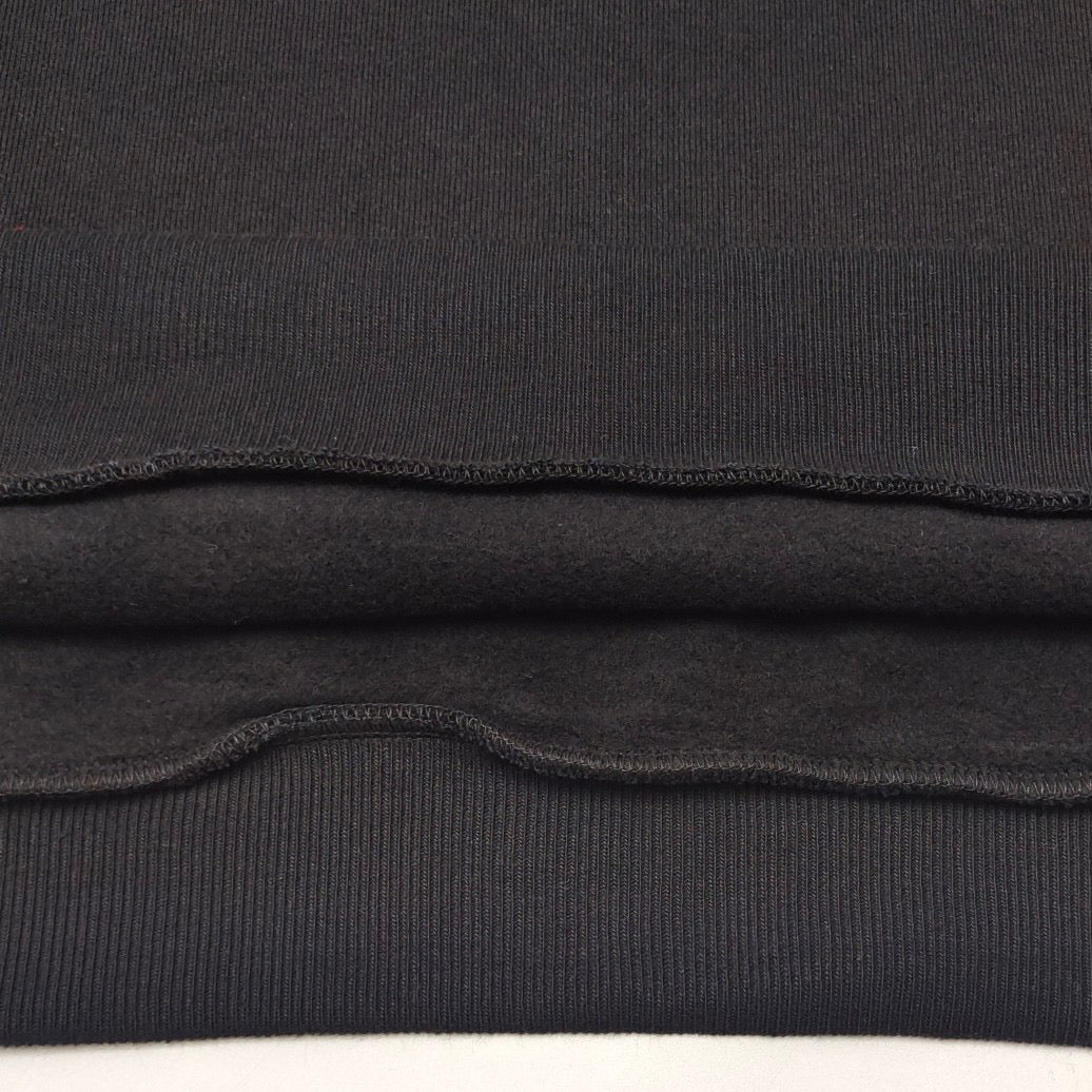 Schwarzer Hoodie
