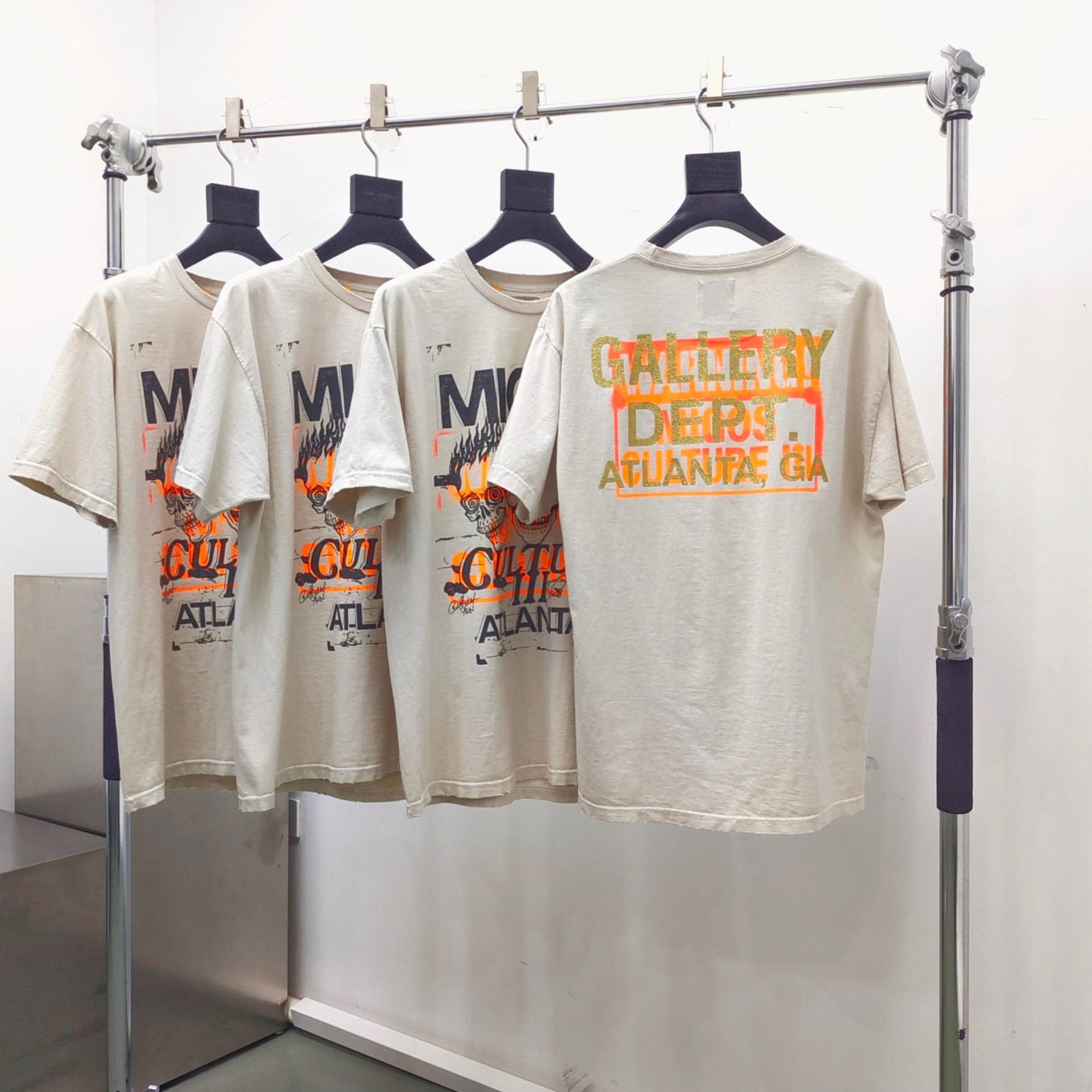 White and Beige grey T-shirt - FashionHype.xyz