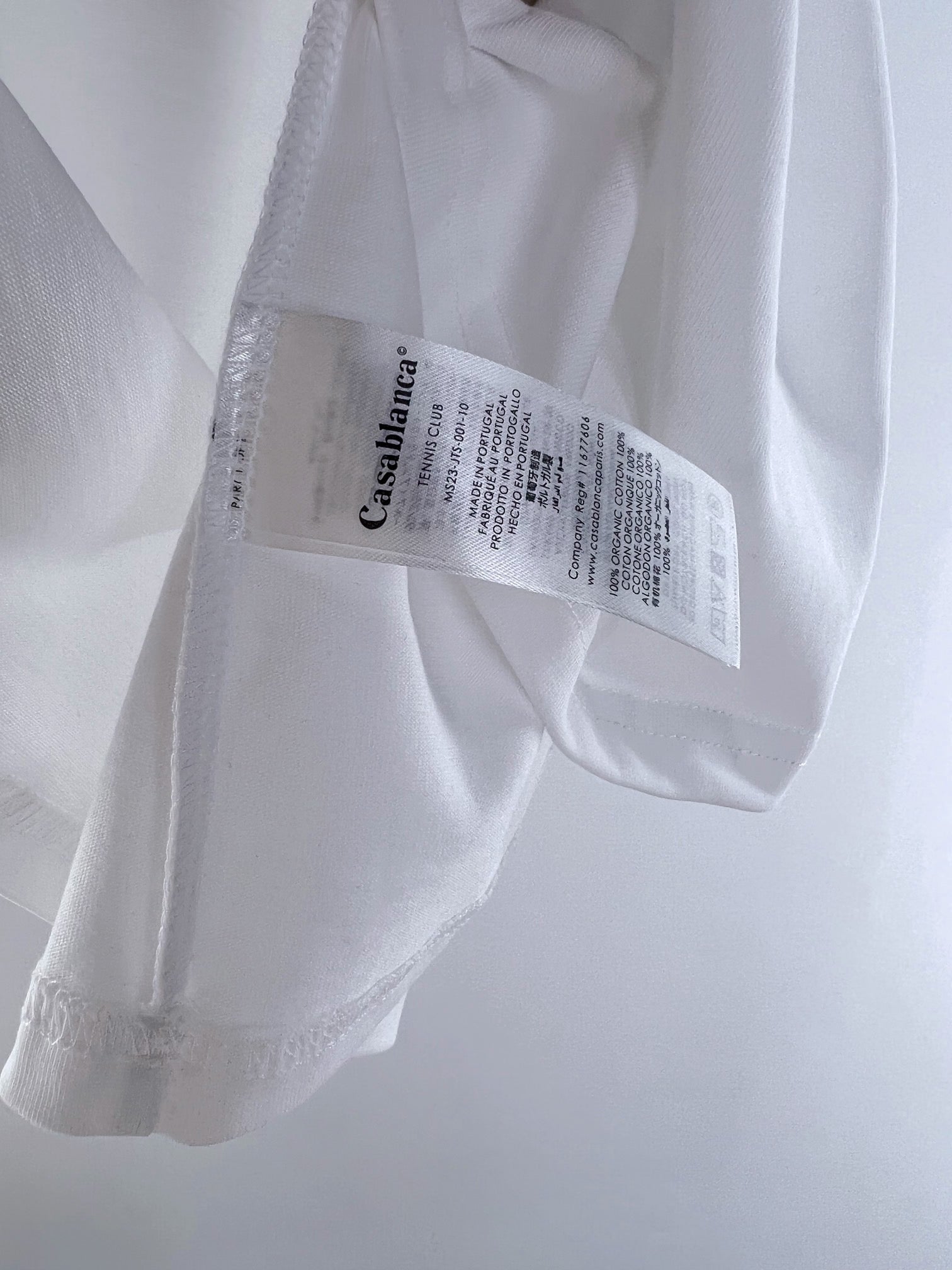 Blau-weißes T-Shirt