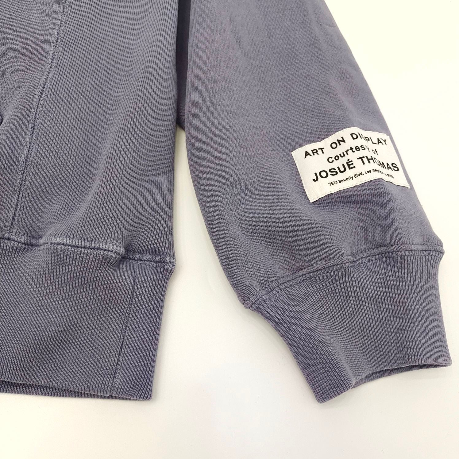 Grauer Hoodie