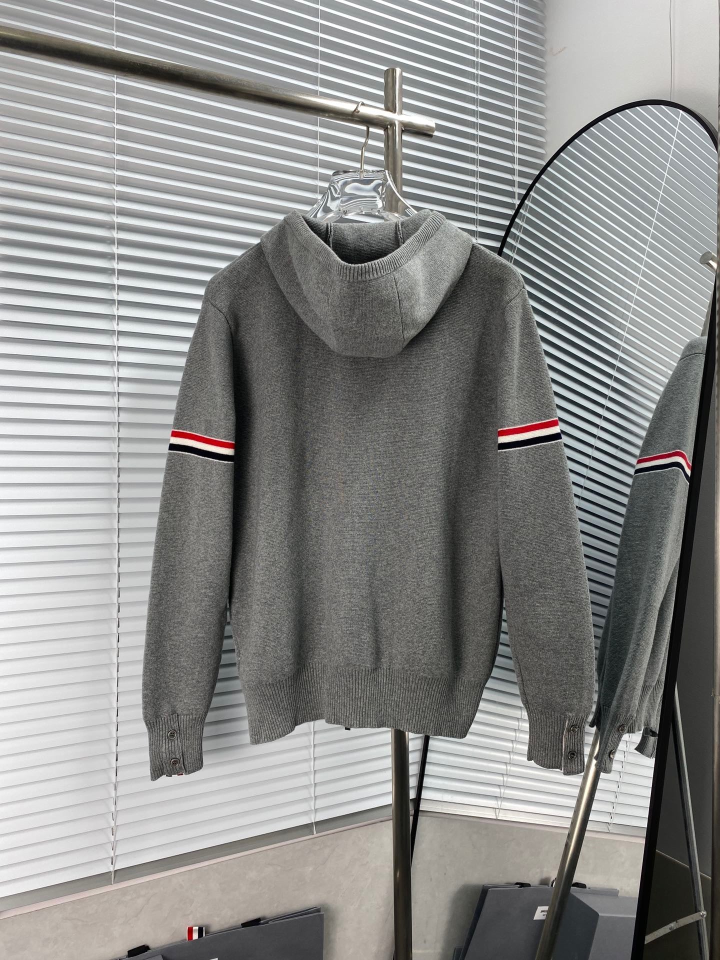 Mehrfarbige Jacke