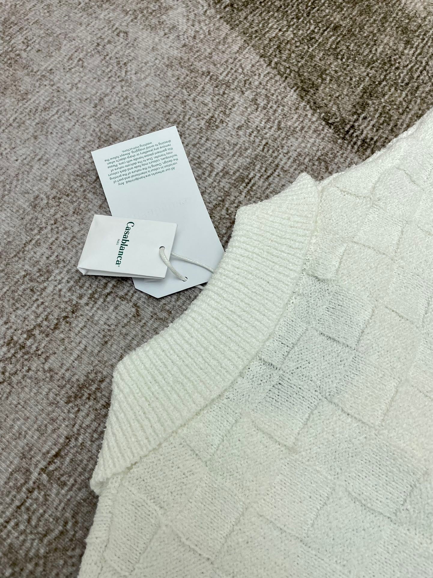 Black and White Polo - Size XL - FashionHype.xyz