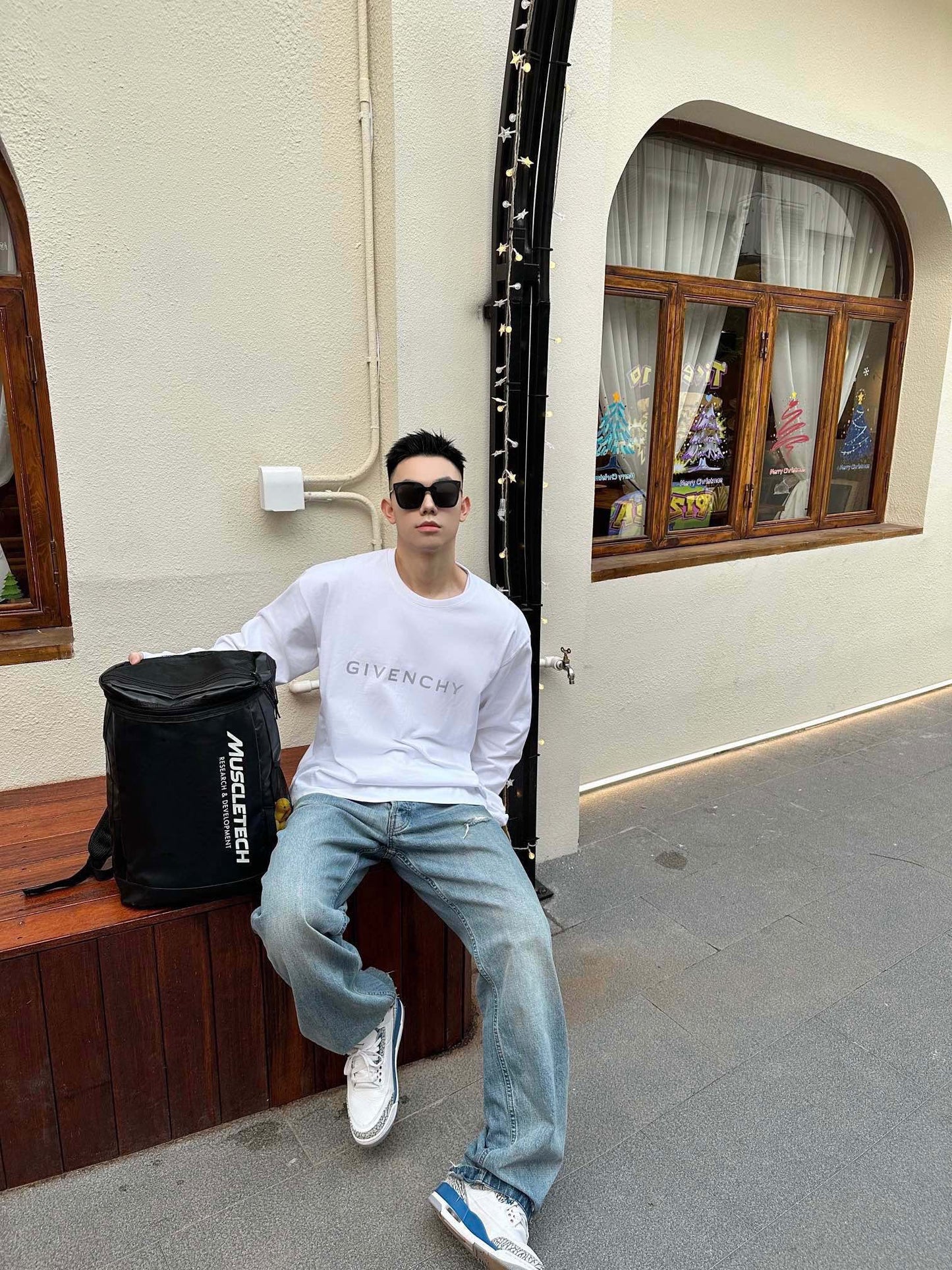 Jersey blanco y negro