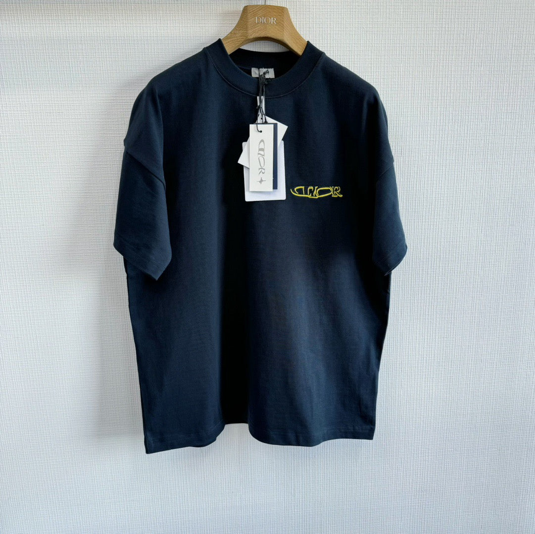 Weißes und schwarzes Trikot