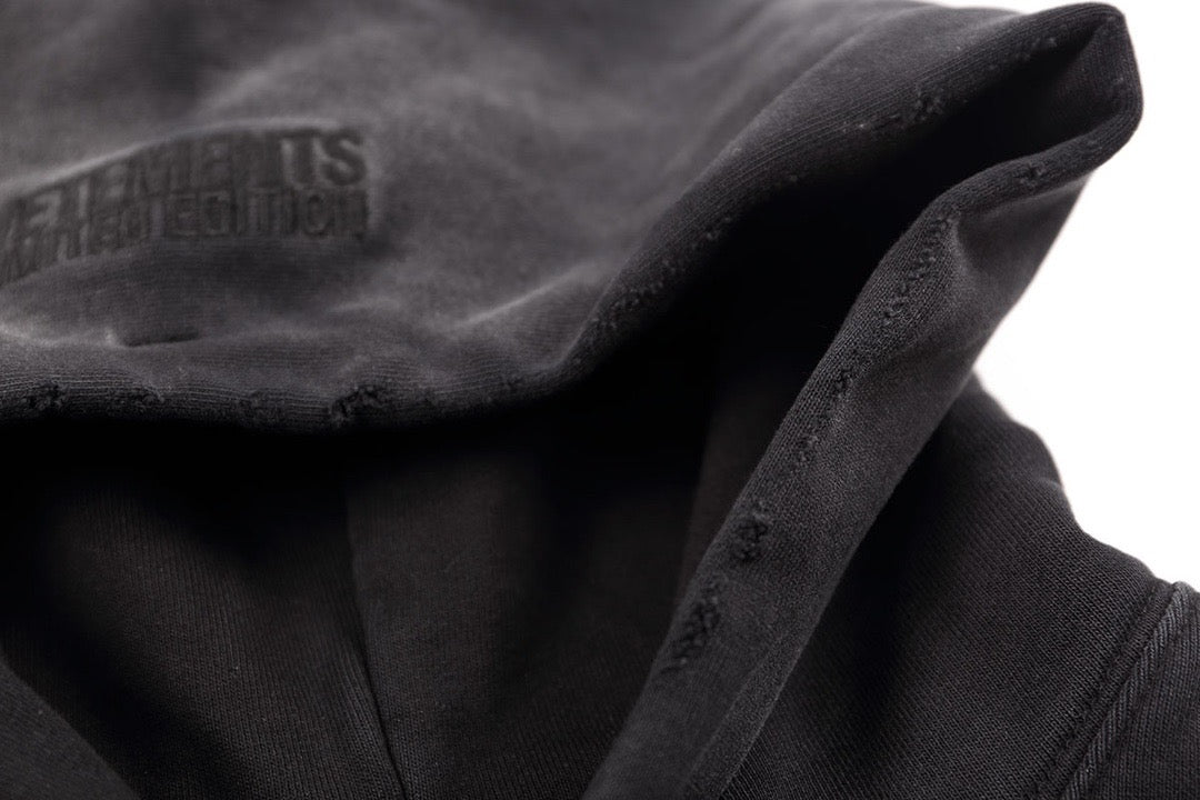 Schwarzer Hoodie