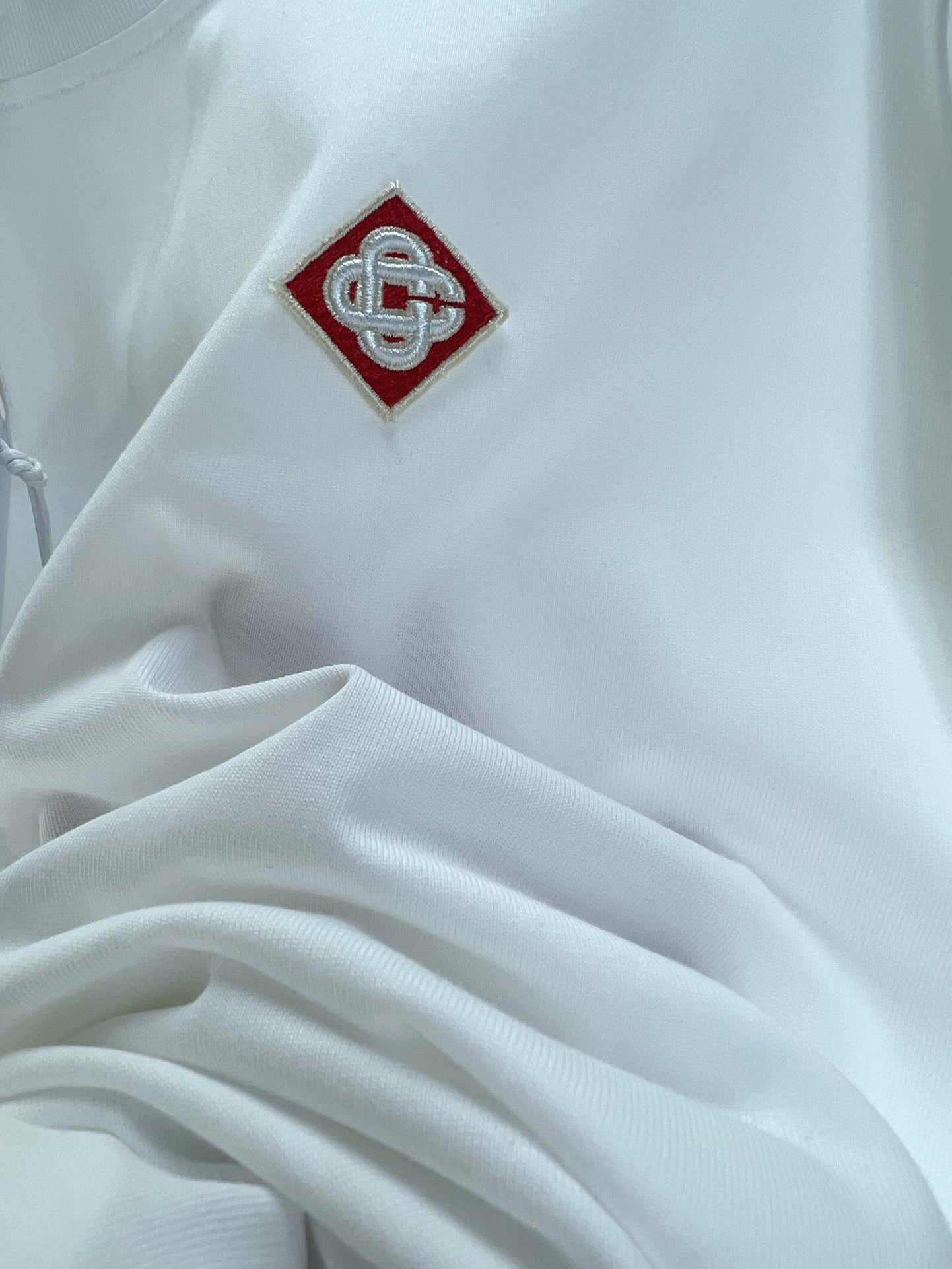 تي شيرت أبيض - المقاس XL