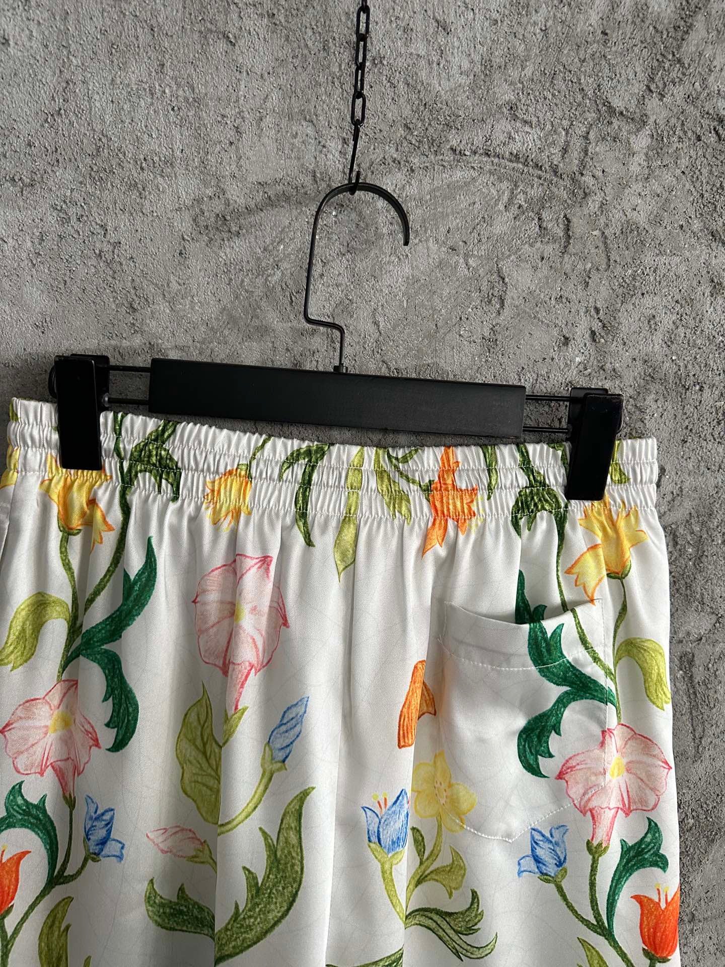 Mehrfarbige Shorts