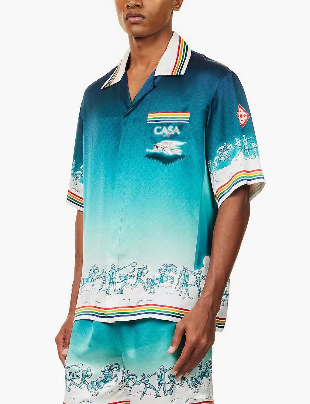 قميص متعدد الألوان