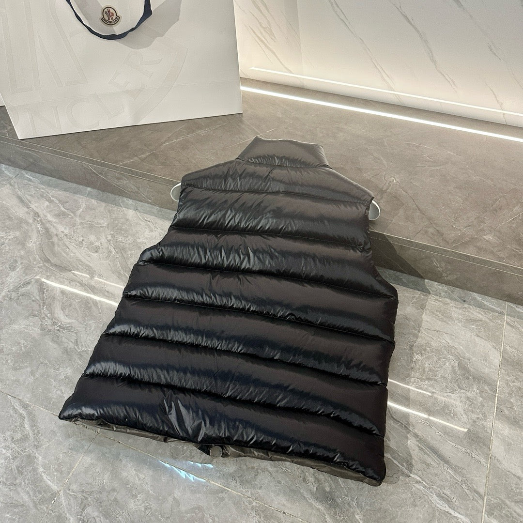 Black Vest - FashionHype.xyz
