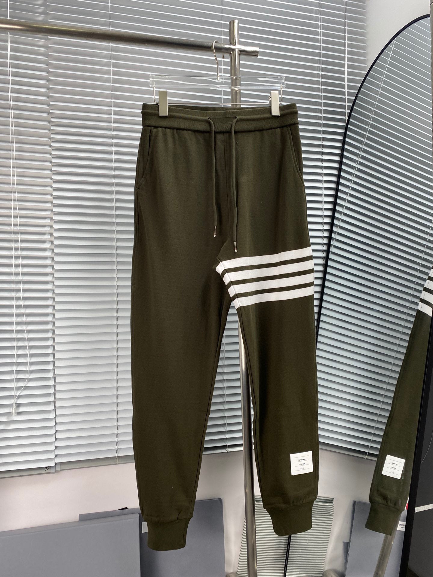 Mehrfarbige Hose