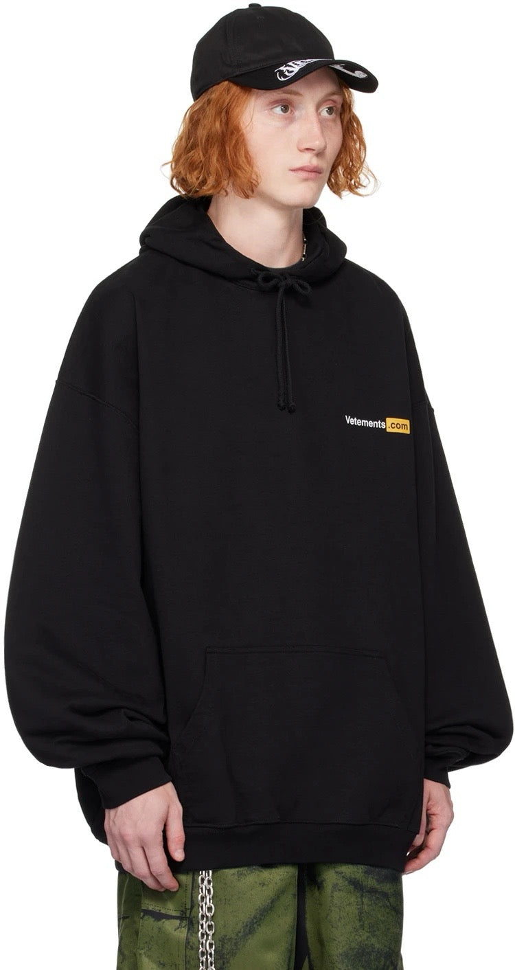 Black Hoodie - FashionHype.xyz