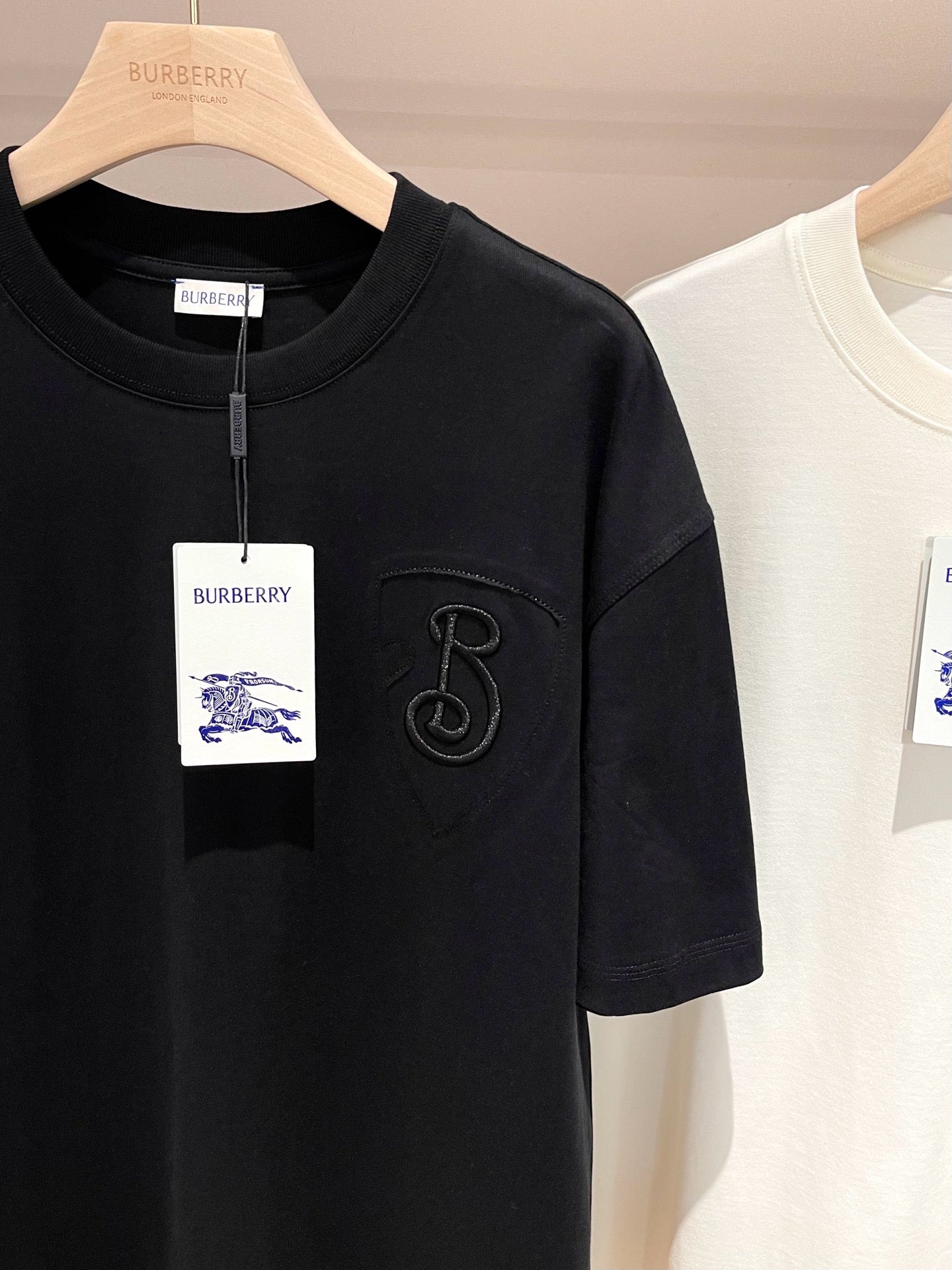 Mehrfarbiges T-Shirt