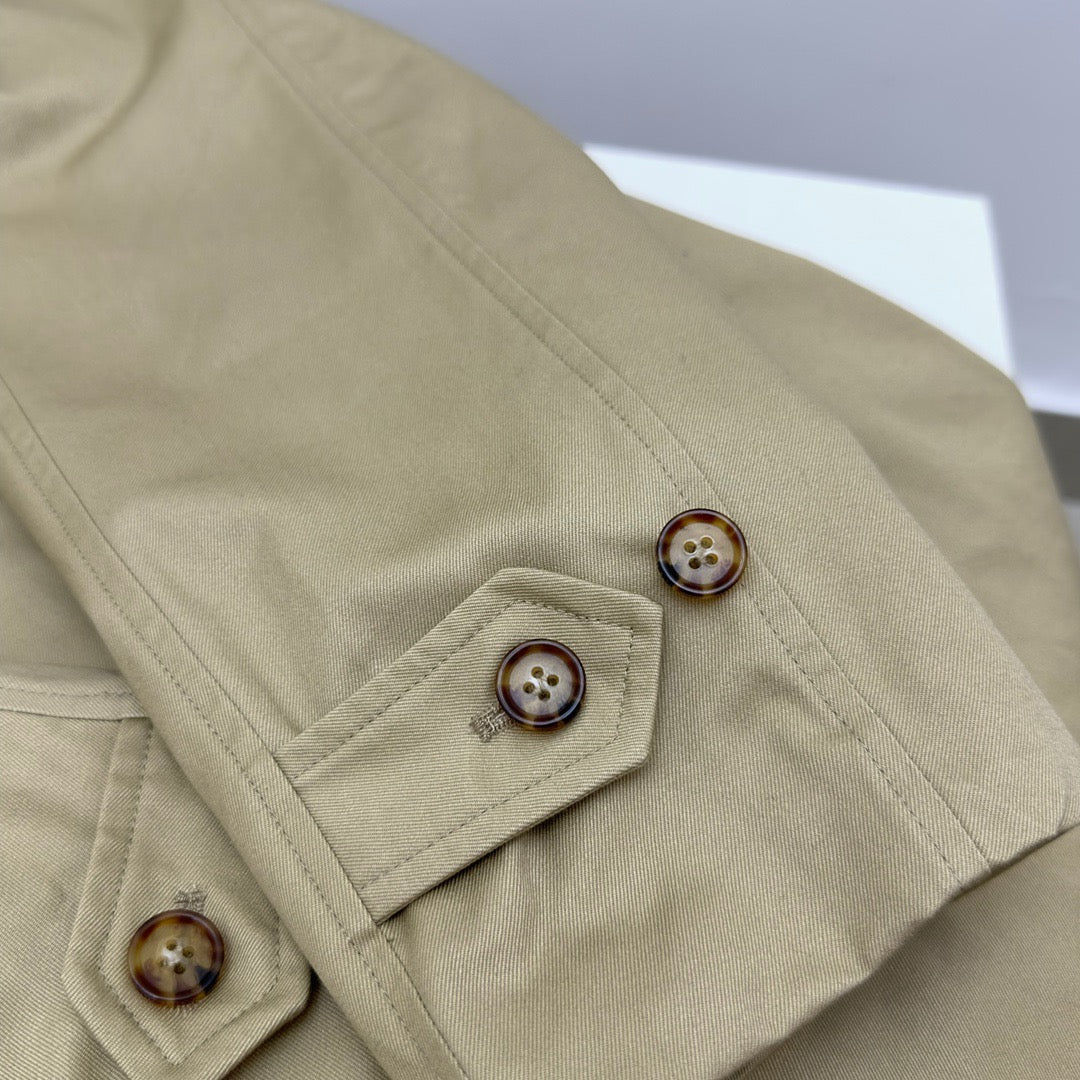 Khaki Jacke