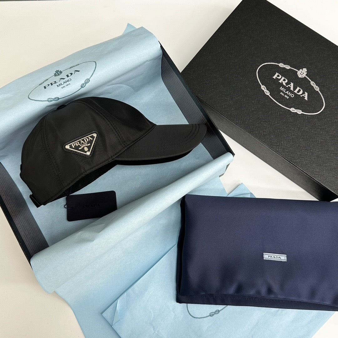 Black Cap - FashionHype.xyz