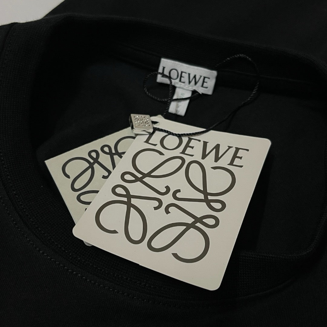 White, Black and Green T-shirt - FashionHype.xyz