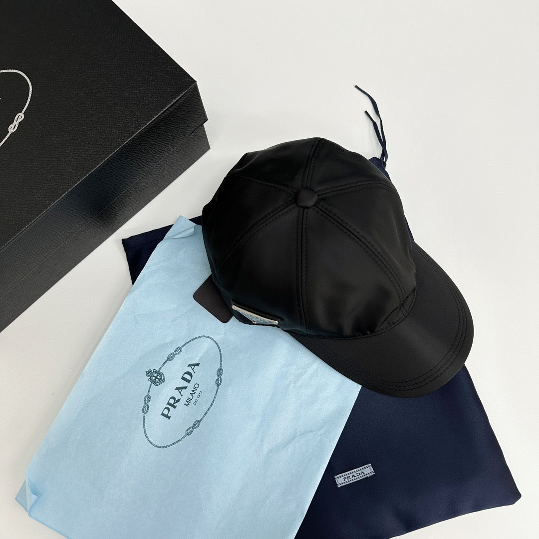 Black Cap - FashionHype.xyz