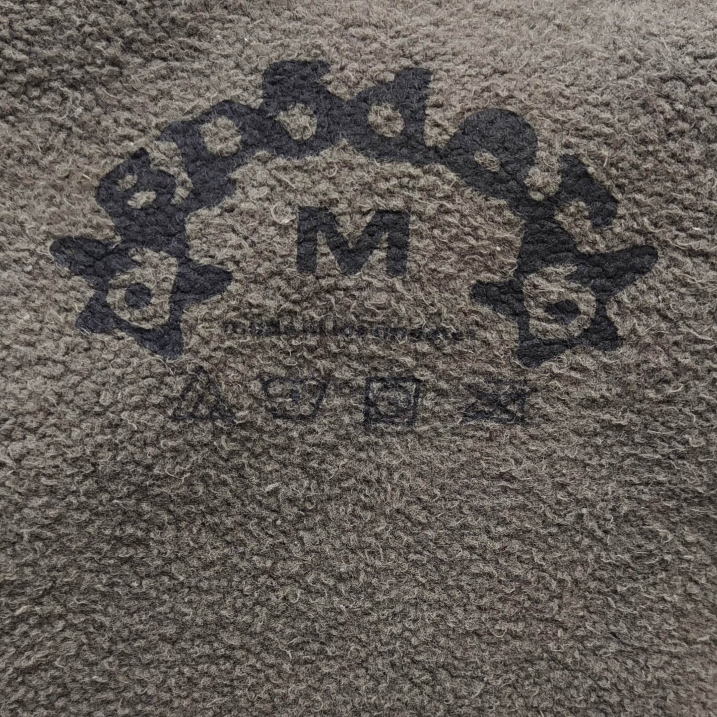 Sudadera con capucha gris oscuro