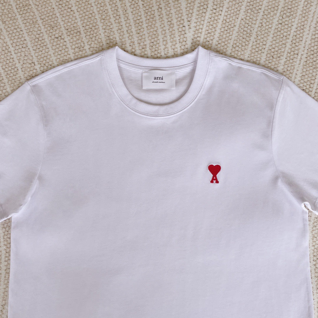 White and Black T-shirt - FashionHype.xyz