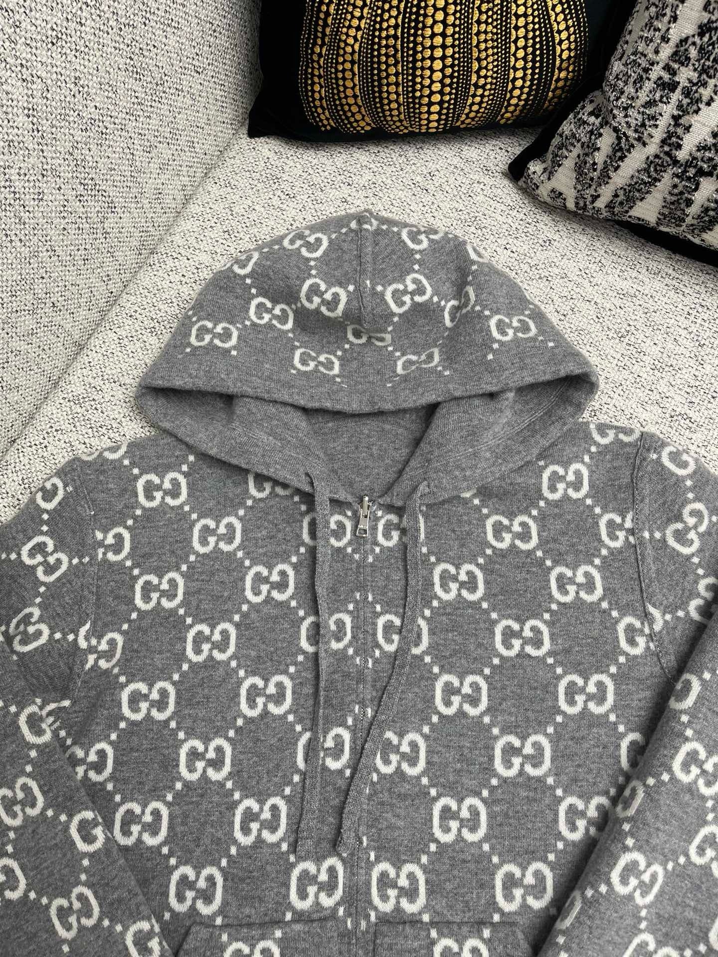 Graue Jacke
