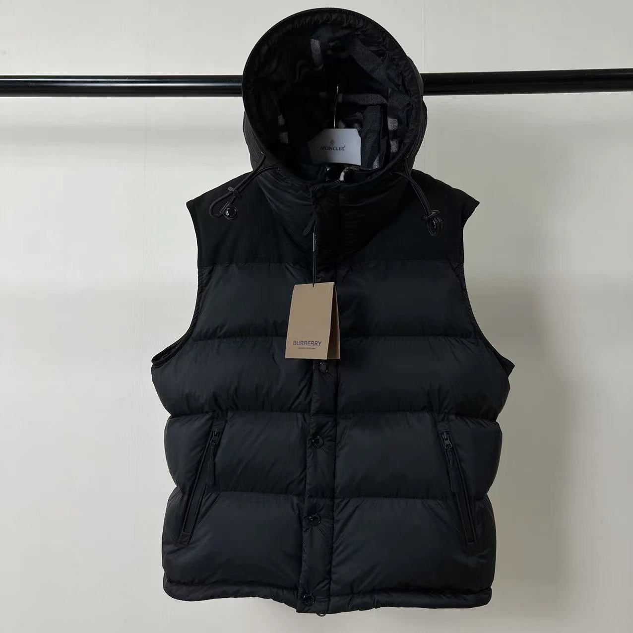 Schwarze Jacke