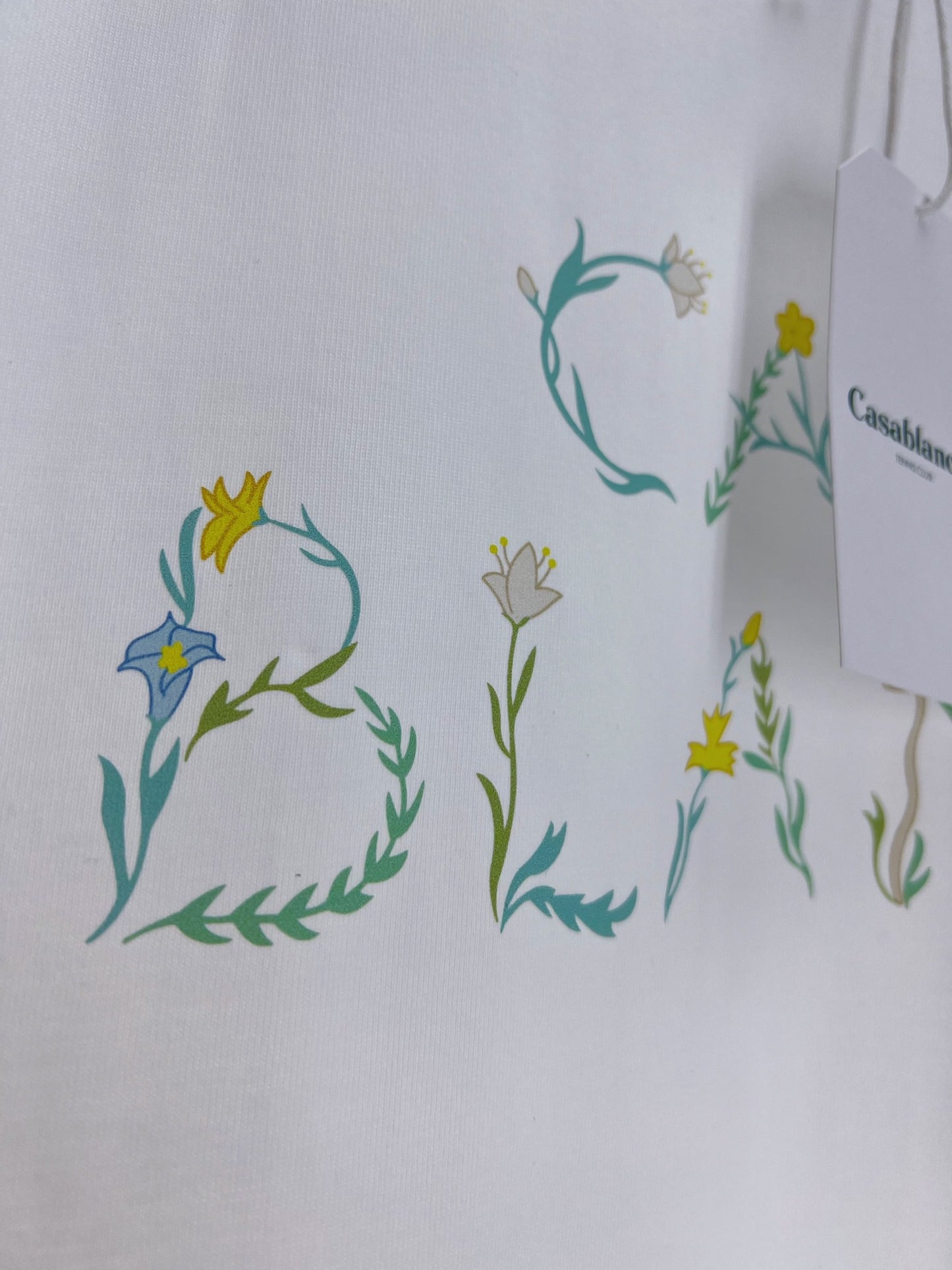 Camiseta en blanco y negro