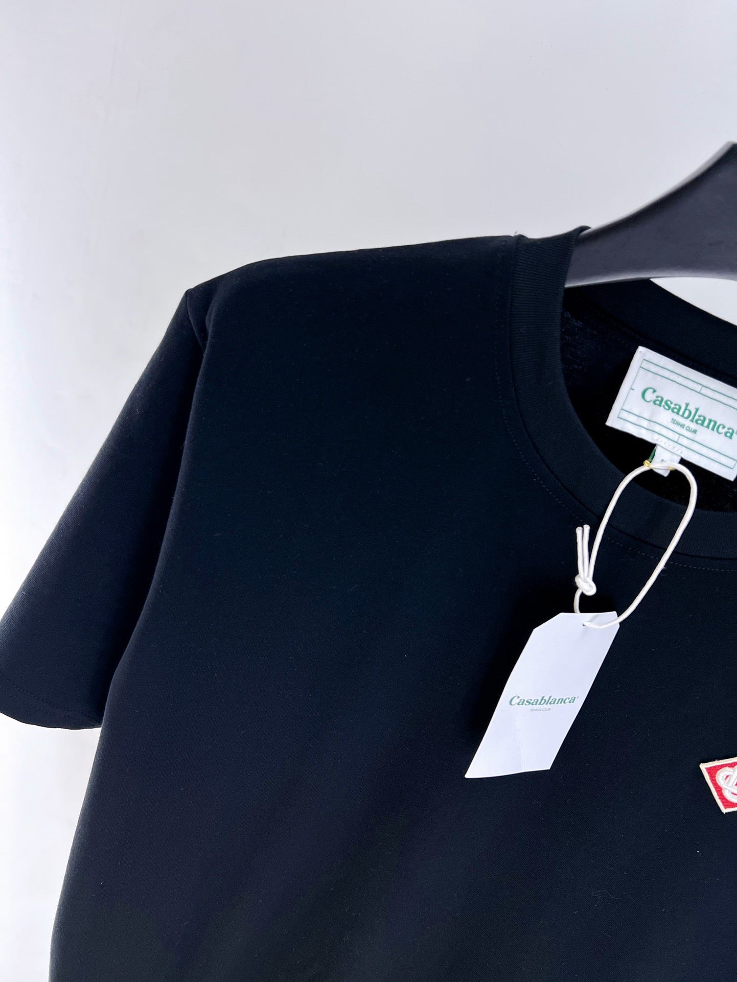 تي شيرت أبيض - المقاس XL