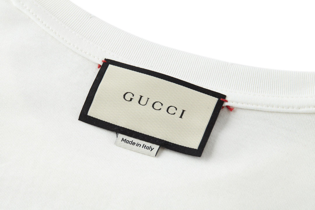 Black and White T-shirt - FashionHype.xyz
