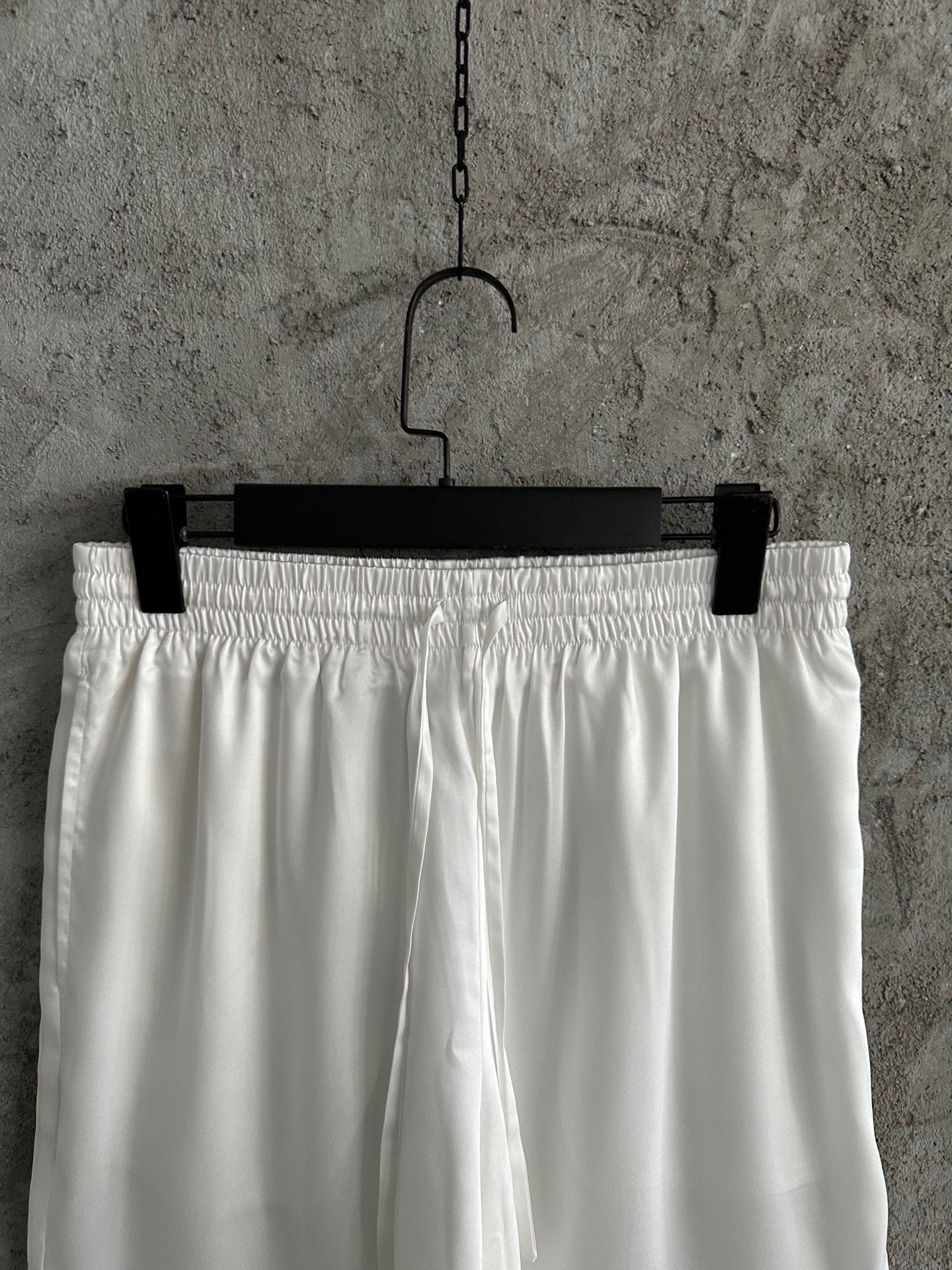 White Short - FashionHype.xyz