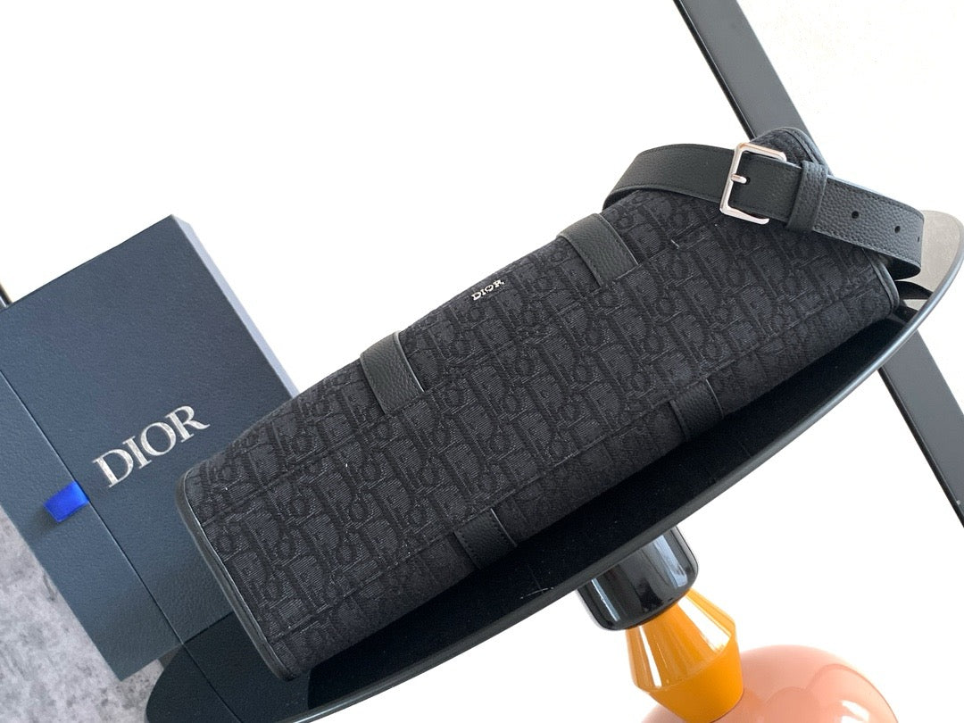 Apricot and Black Bag - FashionHype.xyz