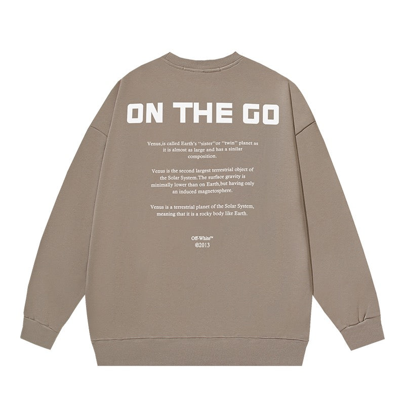 Braunes und schwarzes Sweatshirt
