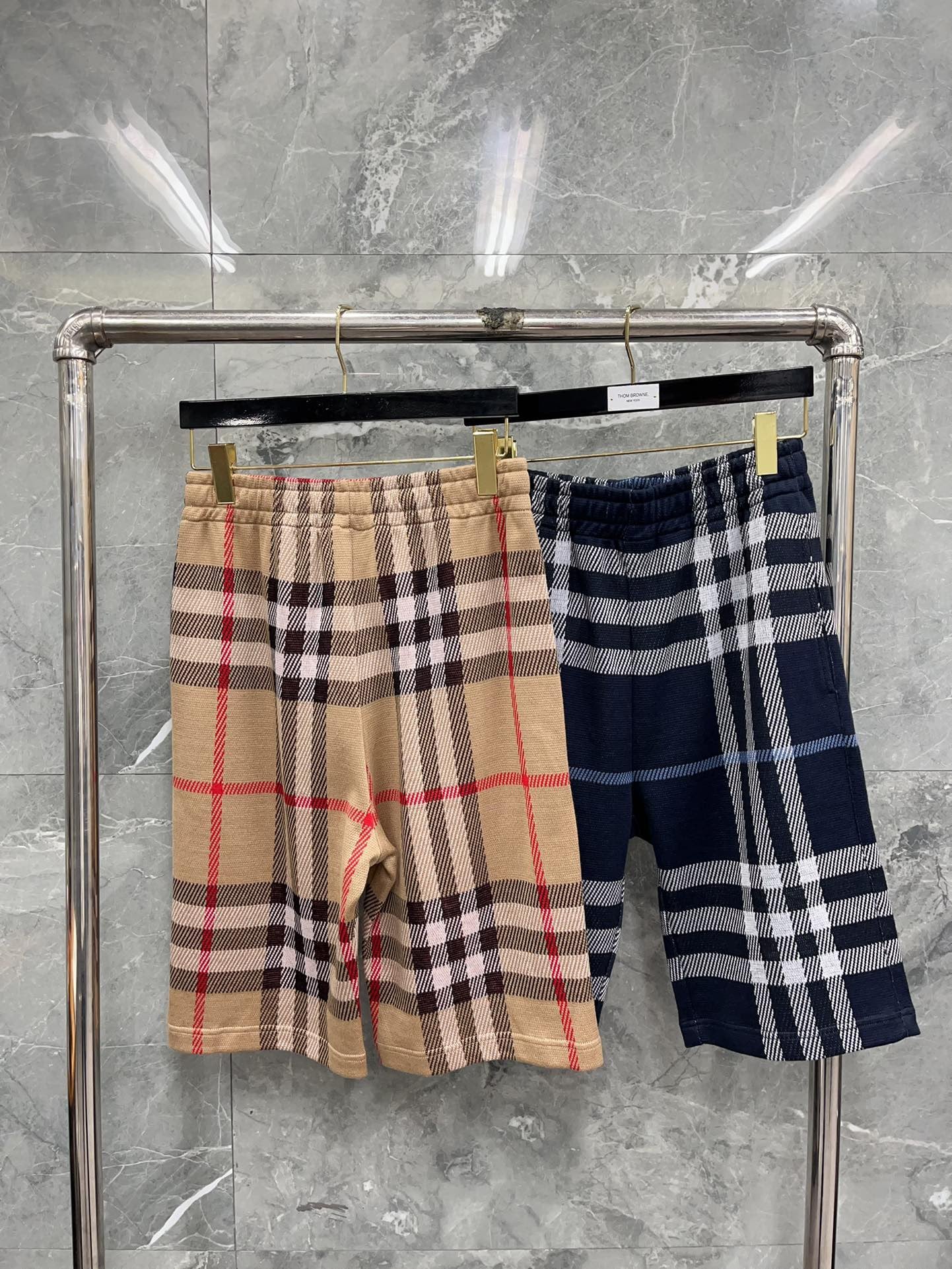 Mehrfarbige Shorts