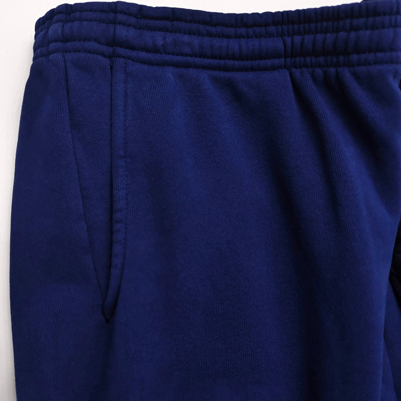 Blaue Hose