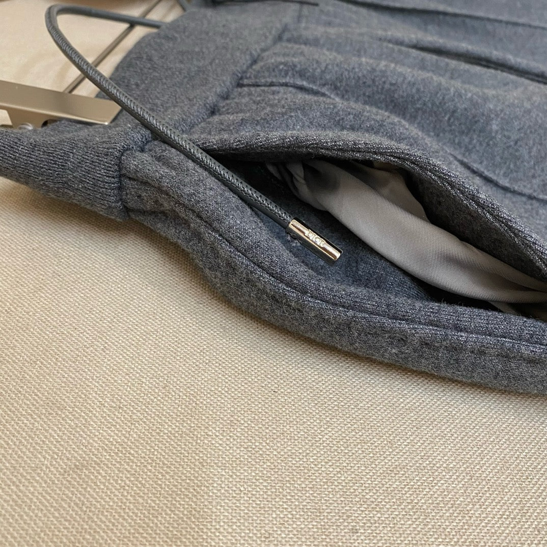 Dark black and Khaki Pant - FashionHype.xyz